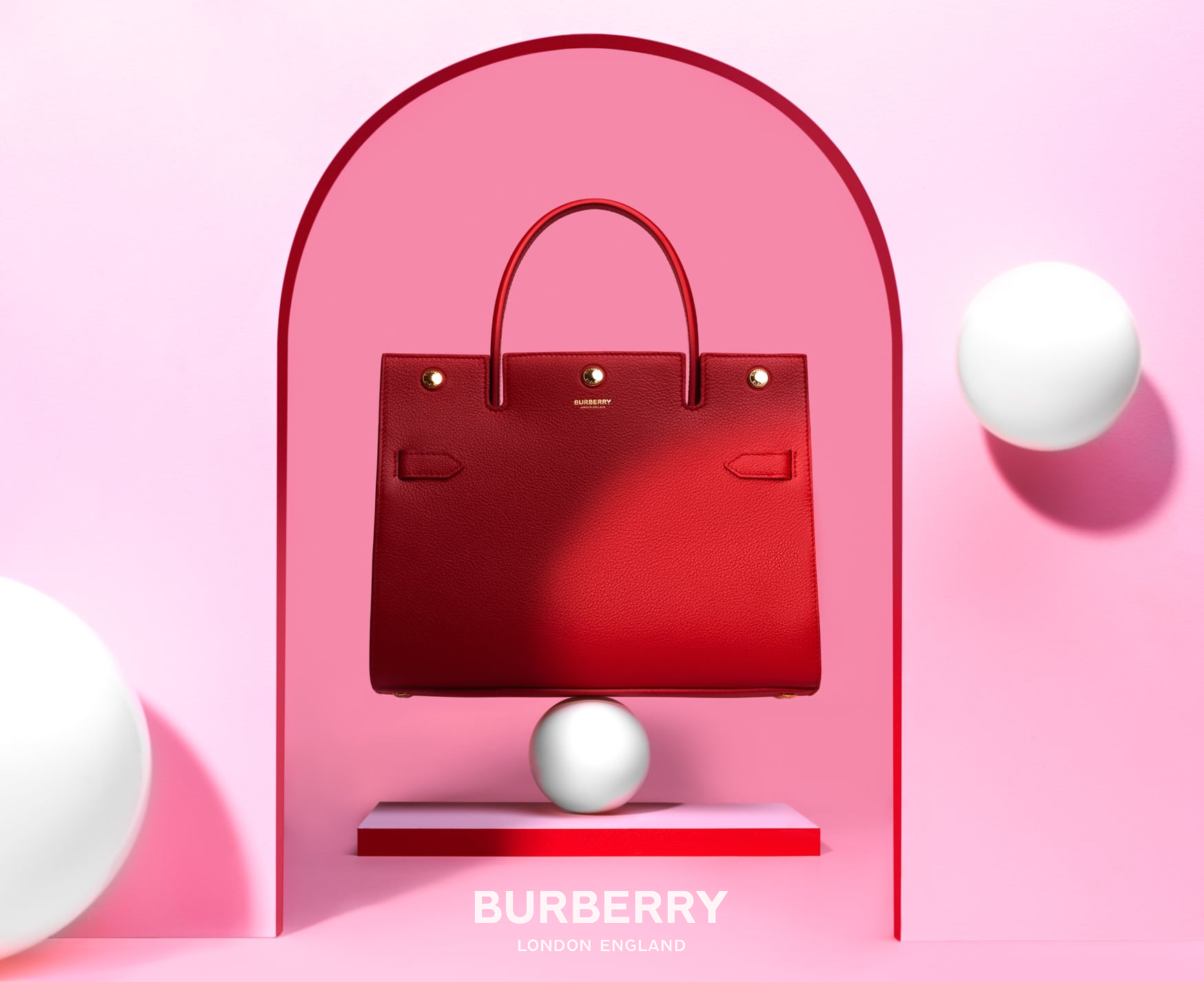 Burberry_WEB_2